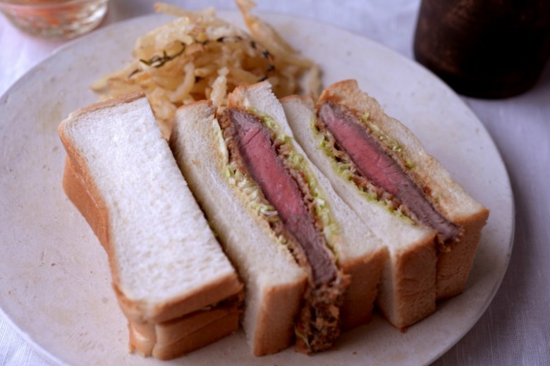 ビーフカツサンド